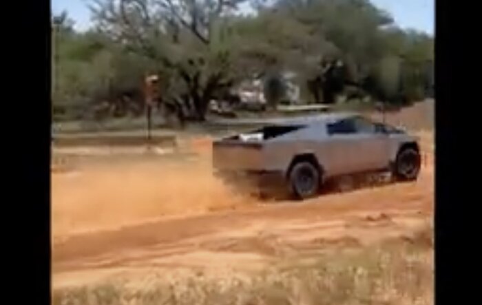 Took my Cybertruck on off-road side x side dirt track