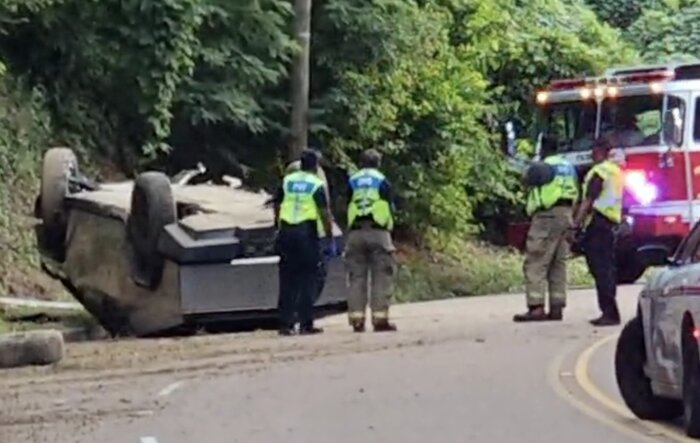 Cybertruck rollover in Mississippi