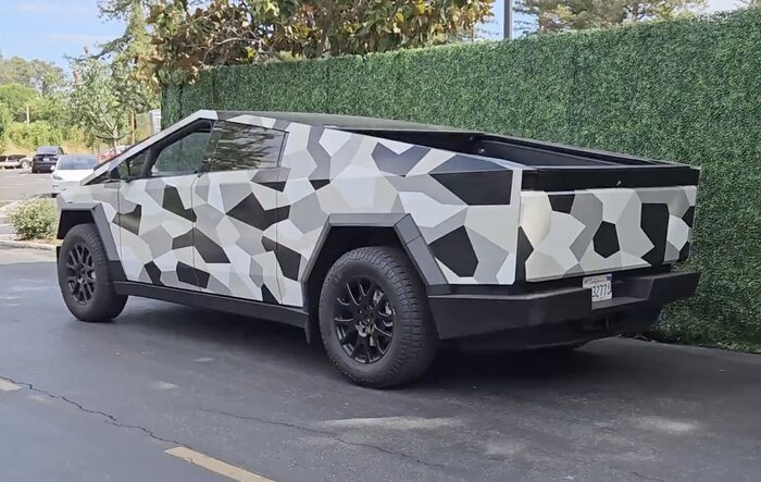 Tesla Megacharger sighting prompts Cybertruck compatibility speculations