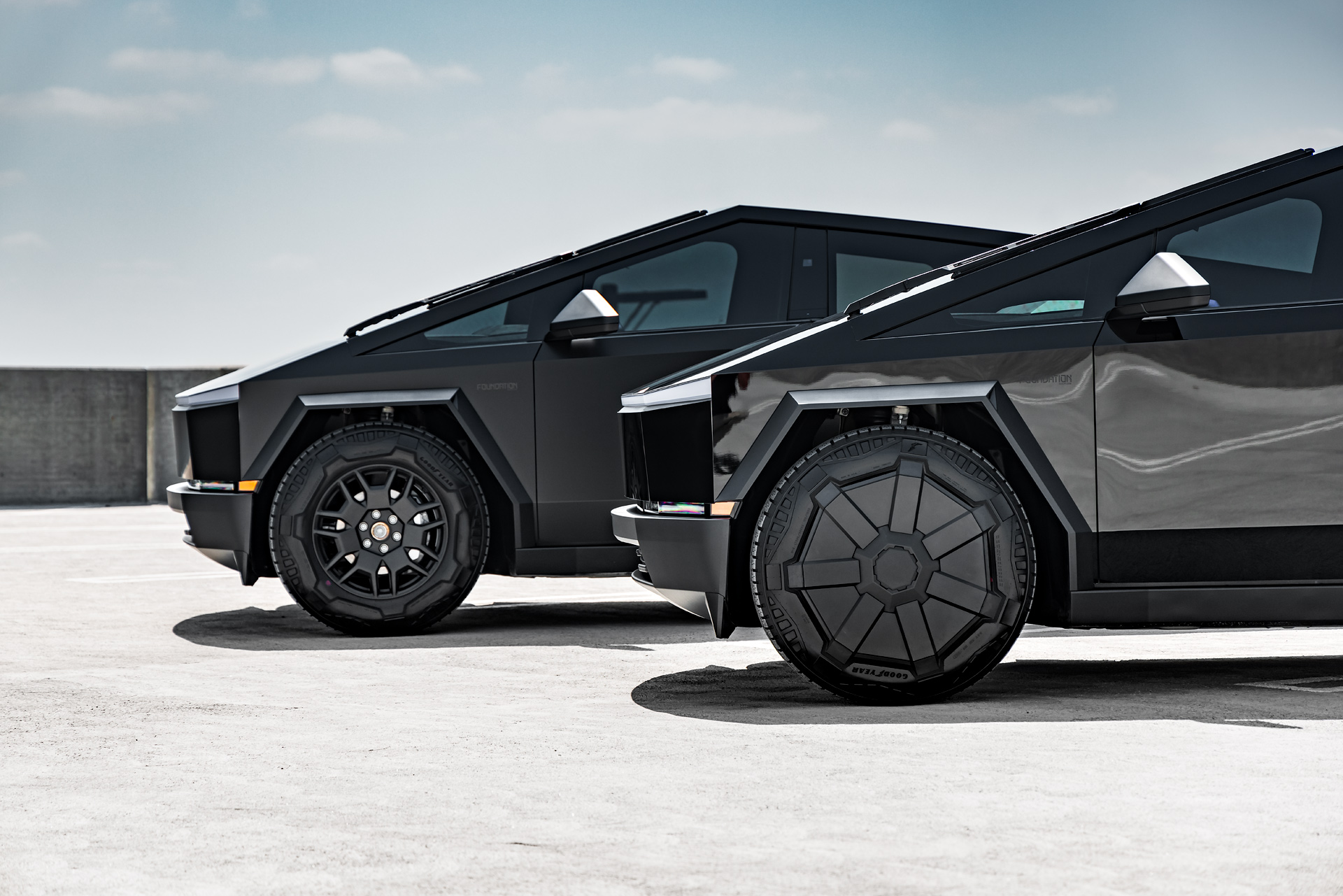 Matte Black & Gloss Black Cybertruck Duo | Tesla Cybertruck Forum ...